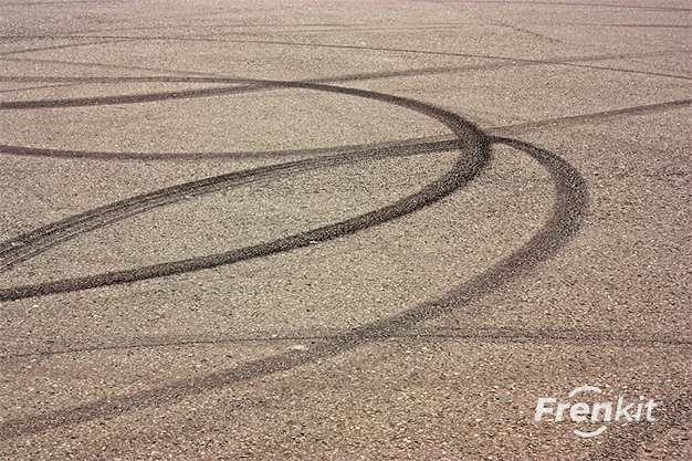 Differences between drum brakes and disc brakes