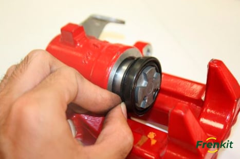 How to dismantle a brake caliper 11